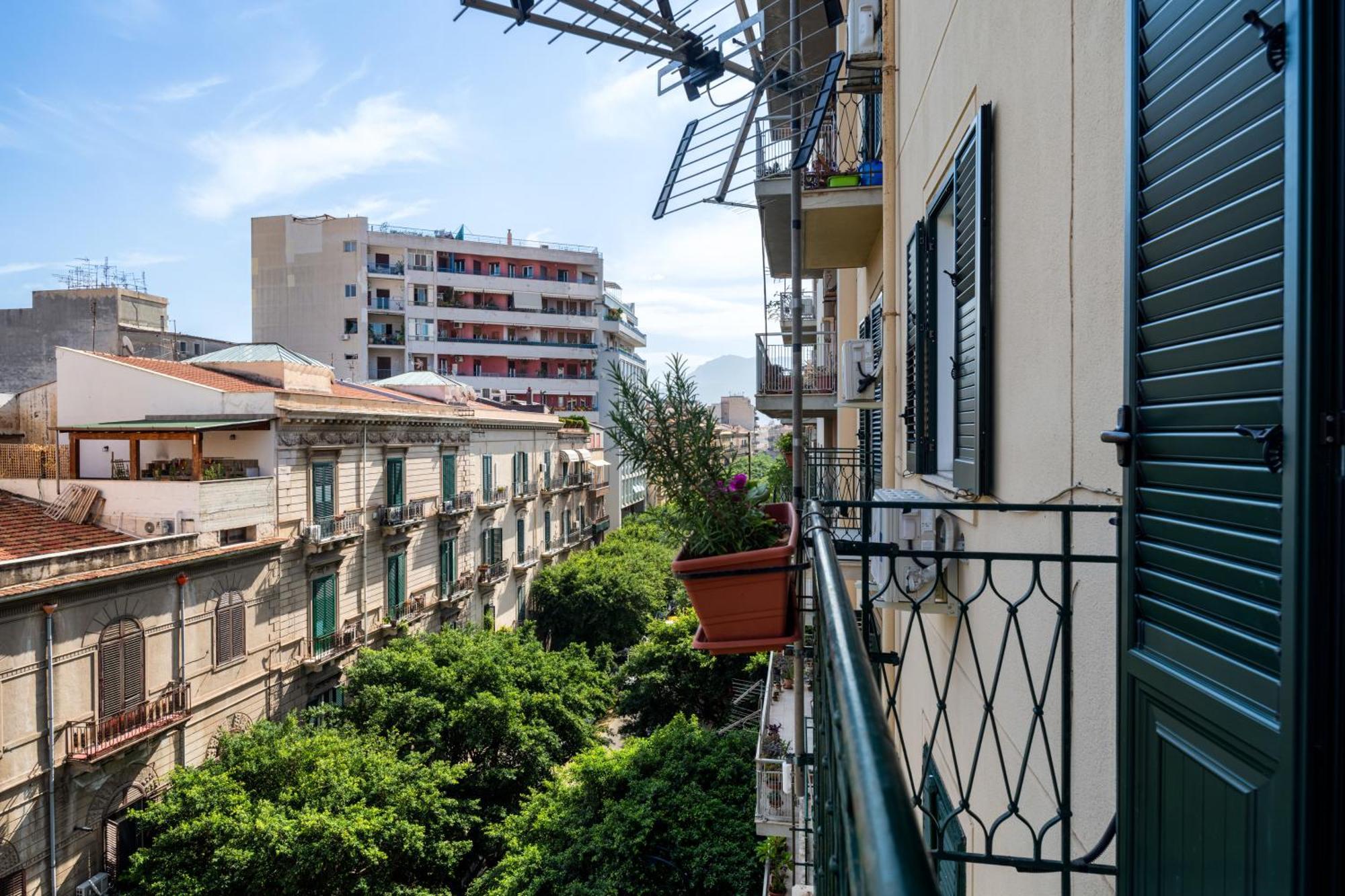 Sister'S Suites Rooms Palermo Esterno foto